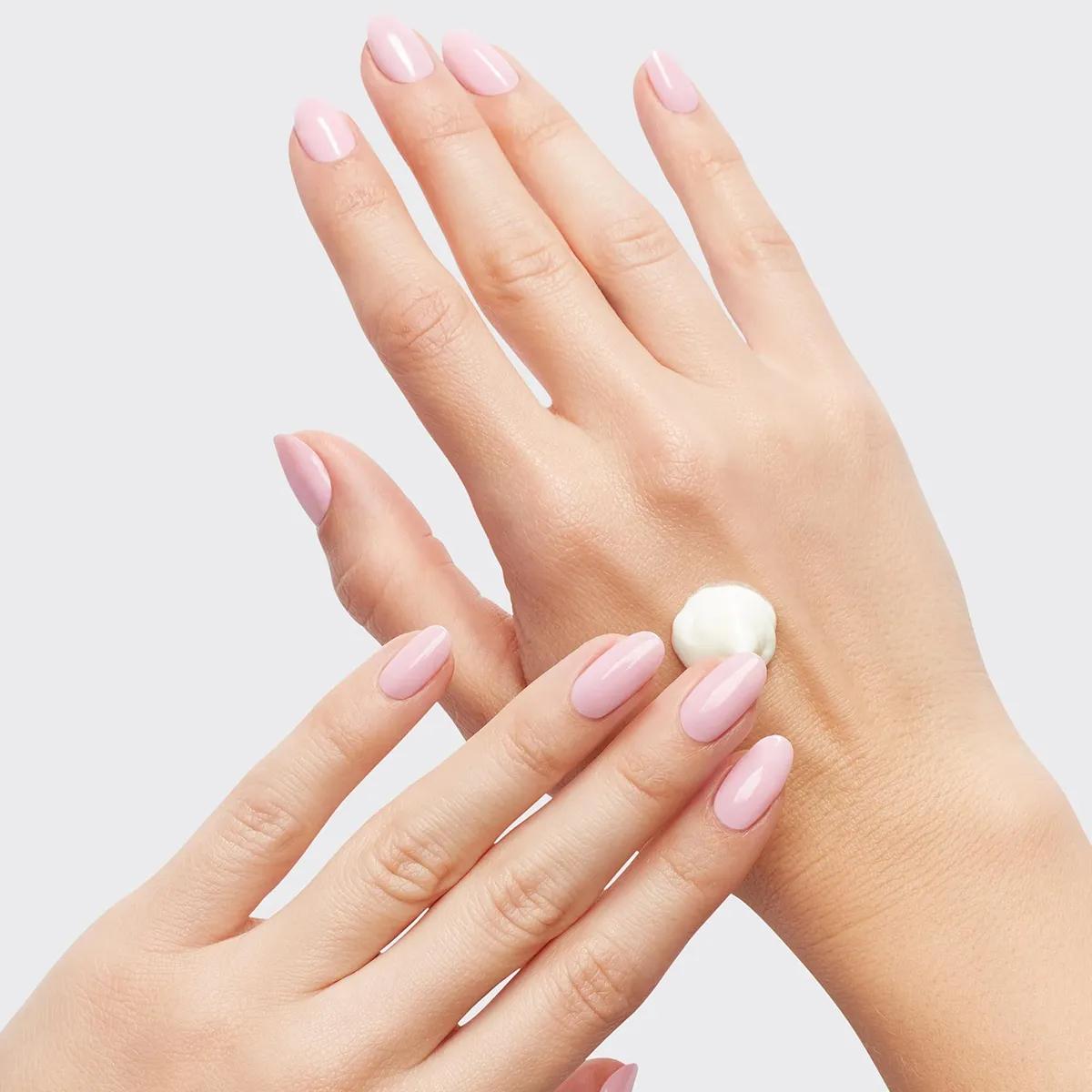 OPI Nature Strong Moisture Mission Hand & Foot Cream