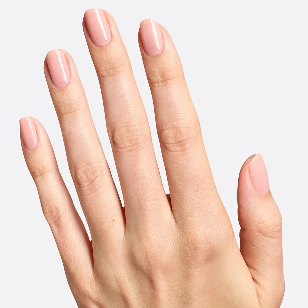 OPI Infinite Shine IST44 Glass Me Anything Hand